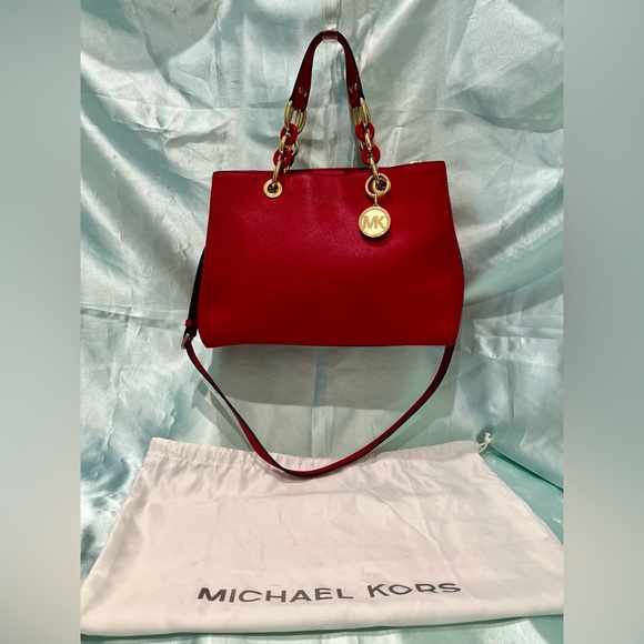 Michael Kors - Cynthia Saffiano Red Leather/Chained Accents/Satchel Bag LIKE NEW - Picture 7 of 16